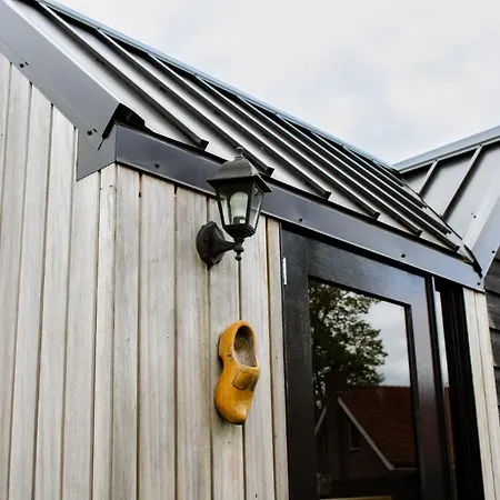 Tiny House Giethoorn Villa Exterior photo